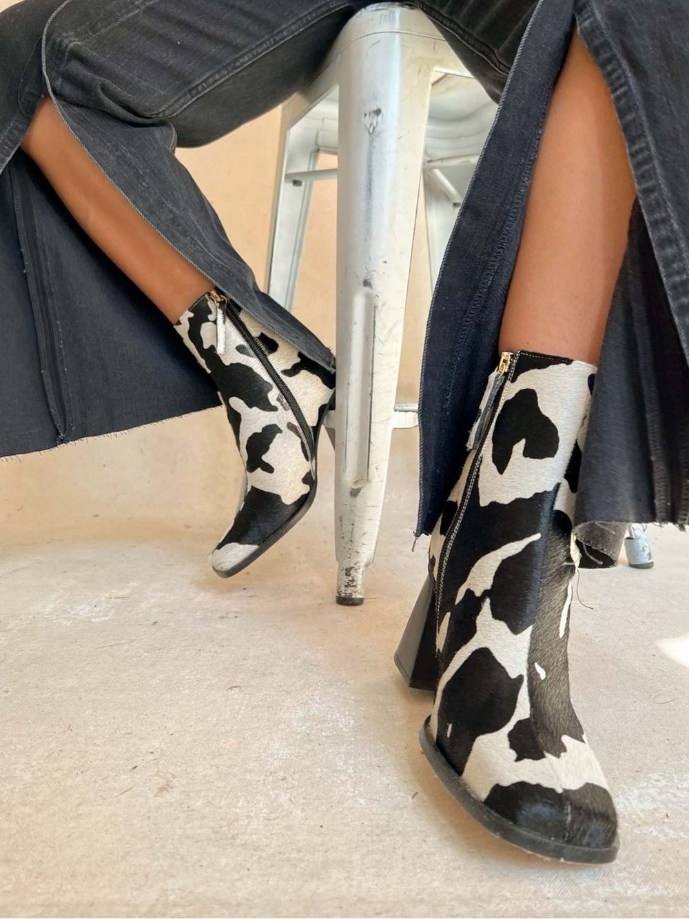 ALOHAS Black and White Cowhide Boots